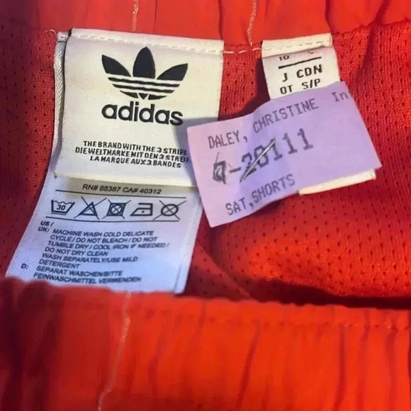 Adidas long orange trendy  retro loose fit lined casual athletic shorts S - Picture 4 of 4